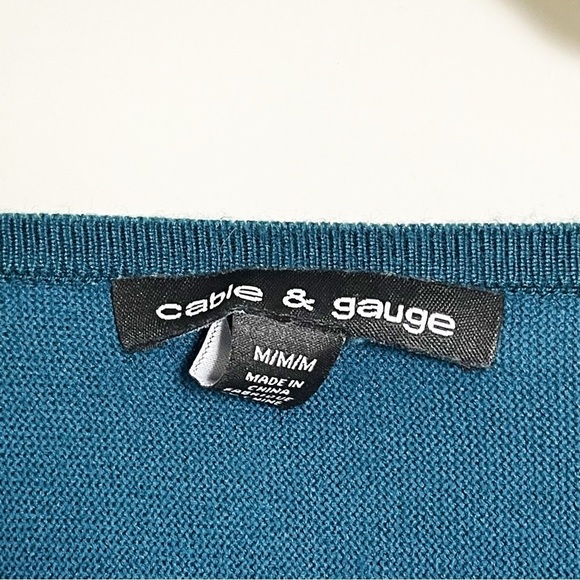 CABLE & GAUGE Women’s Teal Pullover Lace Sleeve Sweater - Medium - Picture 4 of 11